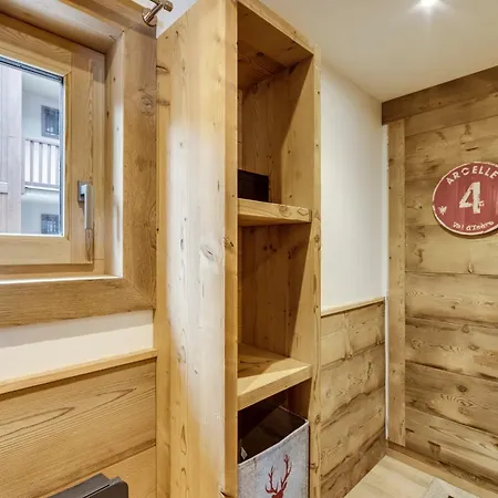 Apartment Val219 Cozy Ski-in Ski-out With Mountain Views Val-dʼIsère